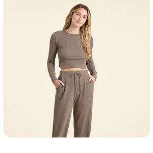 NWOT nuuds Micro Waffle Set in Mocha